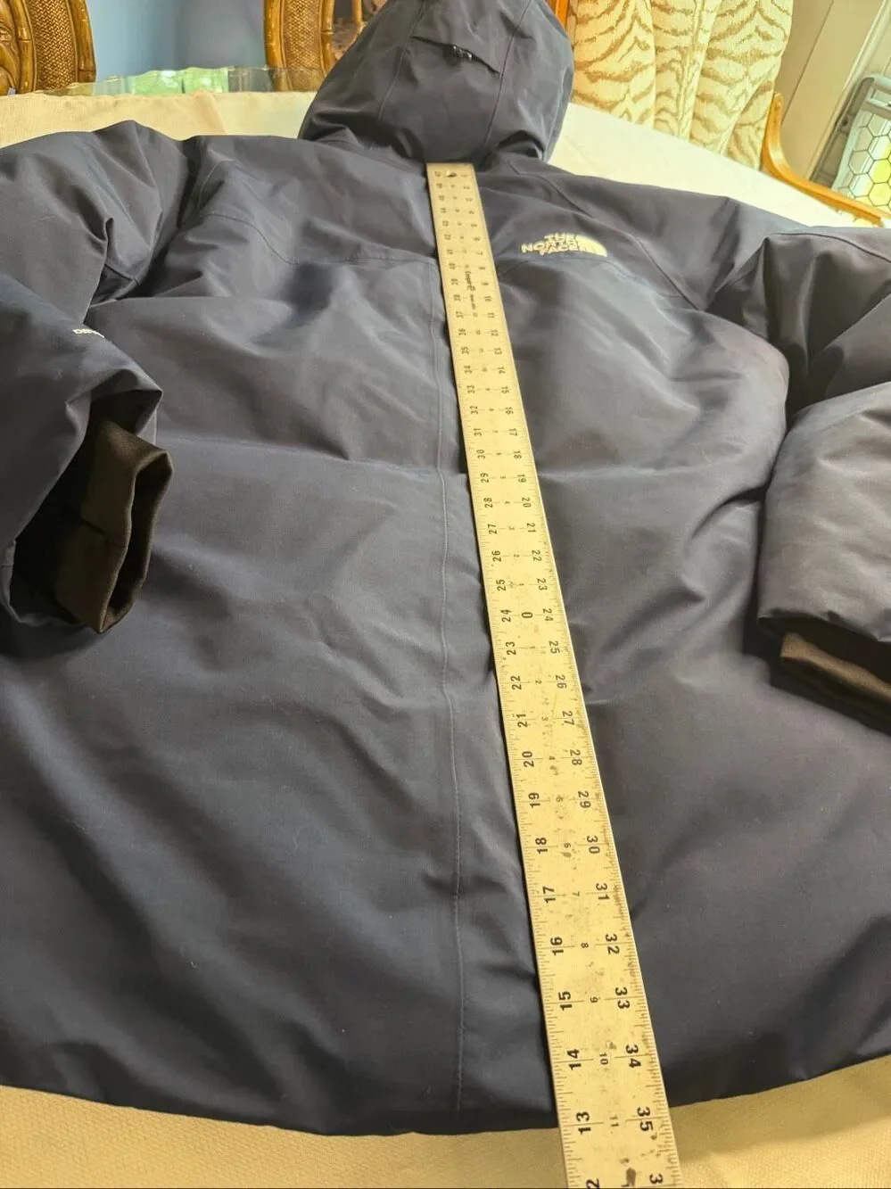 The North Face Men’s Navy Blue 550 Fill DryVent Down Hooded Parka Jacket XL
